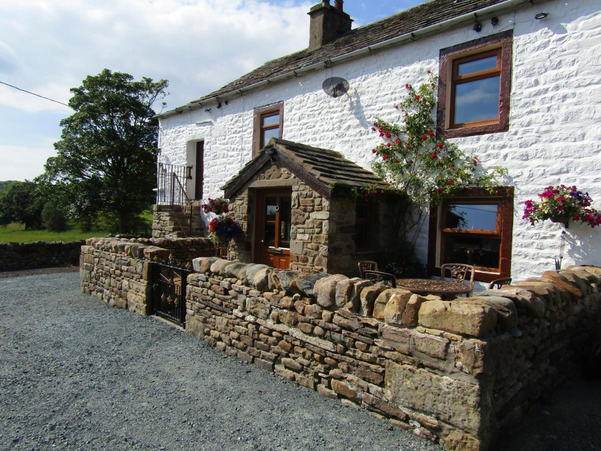 Lower Turnerford Farmhouse Newby  Buitenkant foto